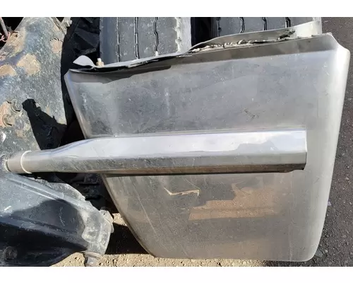 KENWORTH T680 Quarter Fender 