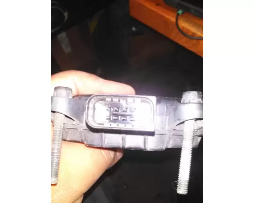 KENWORTH T680 RADAR ANTI-COLLISION MODULE