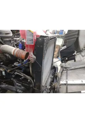 KENWORTH T680 RADIATOR ASSEMBLY