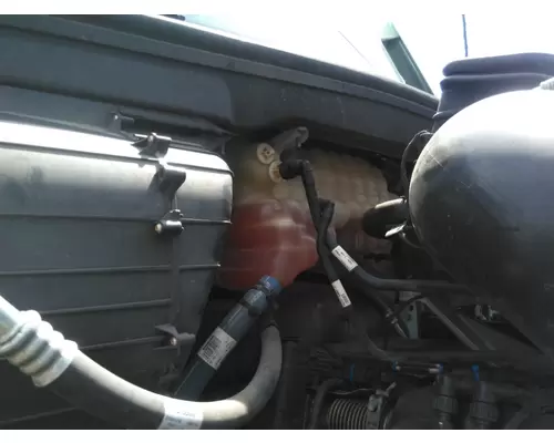 KENWORTH T680 RADIATOR OVERFLOW TANK