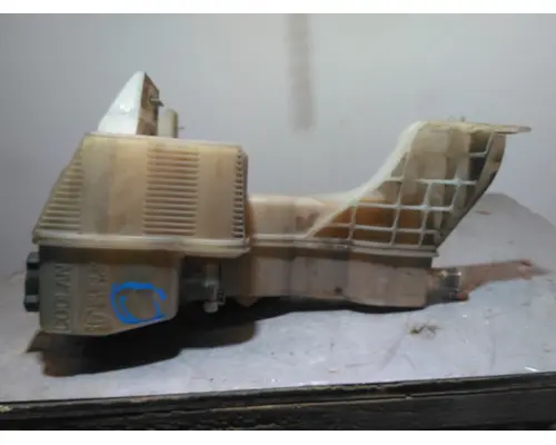 KENWORTH T680 RADIATOR OVERFLOW TANK
