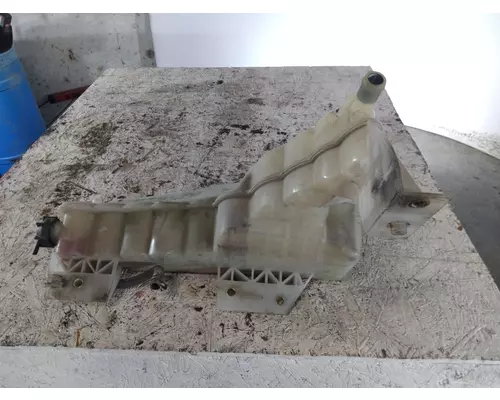 KENWORTH T680 RADIATOR OVERFLOW TANK