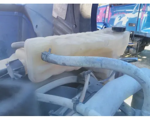 KENWORTH T680 RADIATOR OVERFLOW TANK