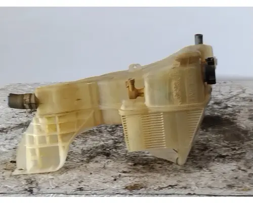 KENWORTH T680 RADIATOR OVERFLOW TANK