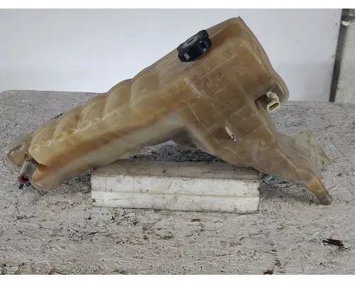KENWORTH T680 RADIATOR OVERFLOW TANK
