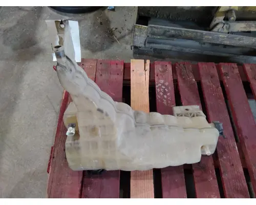 KENWORTH T680 RADIATOR OVERFLOW TANK