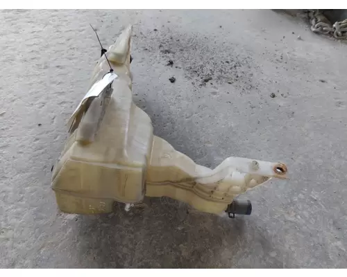 KENWORTH T680 RADIATOR OVERFLOW TANK
