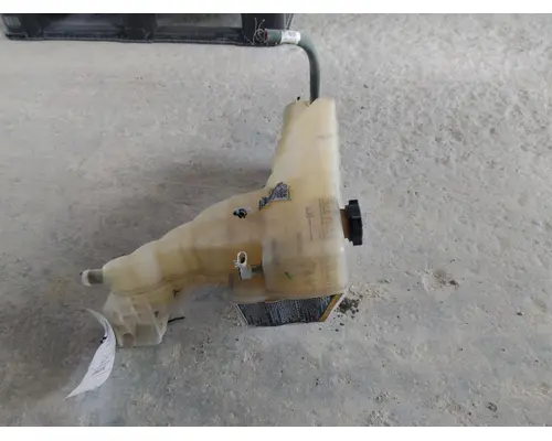 KENWORTH T680 RADIATOR OVERFLOW TANK