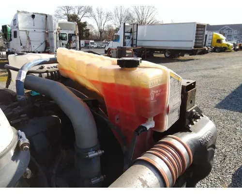 KENWORTH T680 RADIATOR OVERFLOW TANK