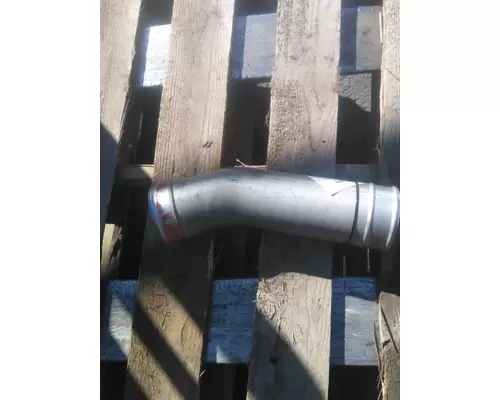 KENWORTH T680 RADIATOR PIPEHOSE