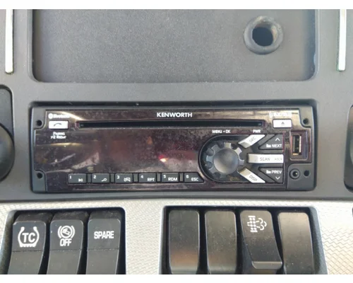KENWORTH T680 RADIO AMFMBLUETOOTH