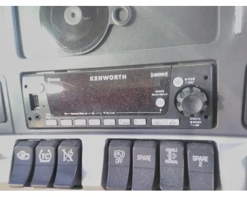 KENWORTH T680 RADIO AMFMBLUETOOTH