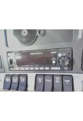 KENWORTH T680 RADIO AM/FM/BLUETOOTH