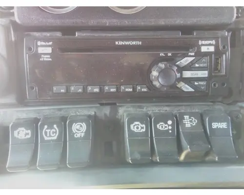 KENWORTH T680 RADIO AMFMBLUETOOTH