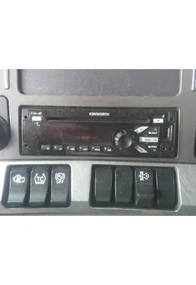 KENWORTH T680 RADIO AM/FM/BLUETOOTH