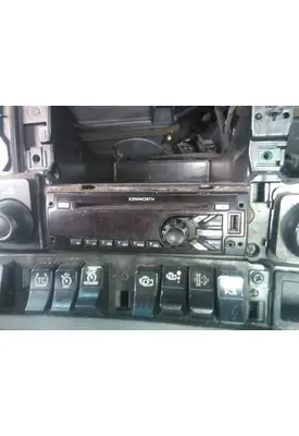 KENWORTH T680 RADIO AM/FM/BLUETOOTH