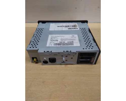 KENWORTH T680 RADIO AMFMBLUETOOTH
