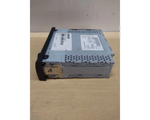 KENWORTH T680 RADIO AMFMBLUETOOTH