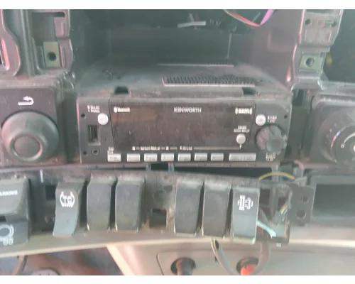 KENWORTH T680 RADIO AMFMBLUETOOTH