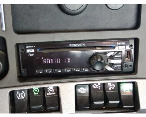 KENWORTH T680 RADIO AM/FM/BLUETOOTH