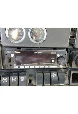 KENWORTH T680 RADIO AM/FM/BLUETOOTH