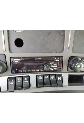 KENWORTH T680 RADIO AM/FM/BLUETOOTH