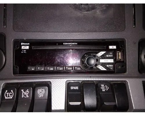 KENWORTH T680 RADIO AMFMBLUETOOTH