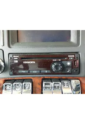 KENWORTH T680 RADIO AM/FM/BLUETOOTH