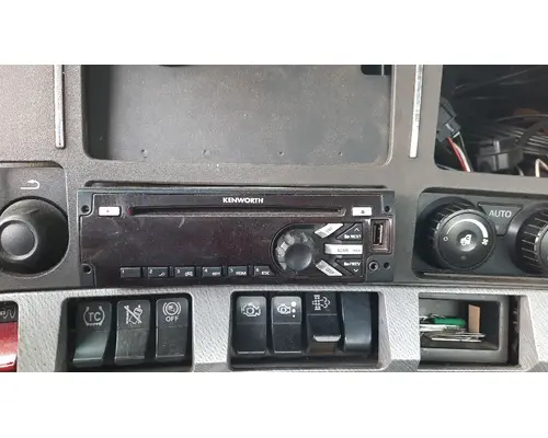 KENWORTH T680 RADIO AMFMBLUETOOTH