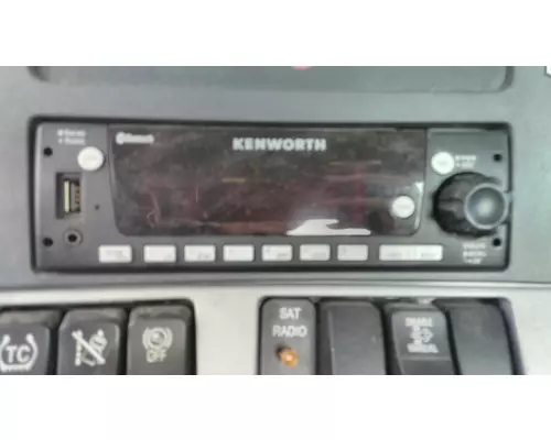 KENWORTH T680 RADIO AMFMBLUETOOTH