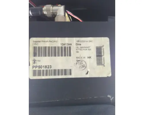 KENWORTH T680 RADIO AV EQUIPMENT