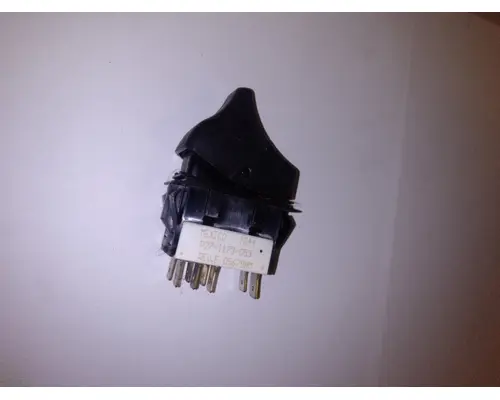 KENWORTH T680 ROCKER SWITCH