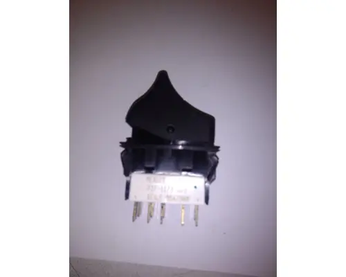 KENWORTH T680 ROCKER SWITCH