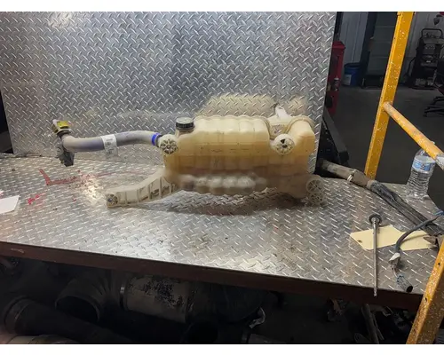 KENWORTH T680 Radiator Overflow Bottle