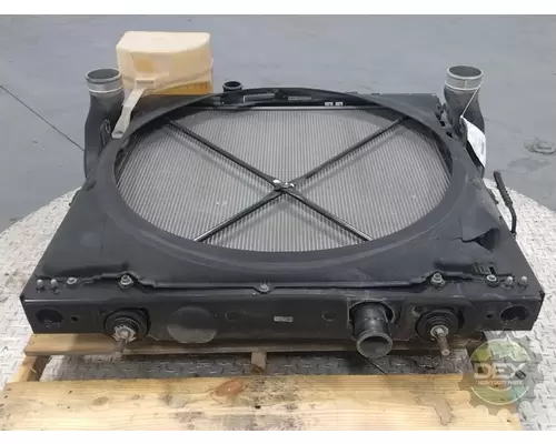 KENWORTH T680 Radiator