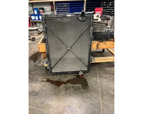 KENWORTH T680 Radiator