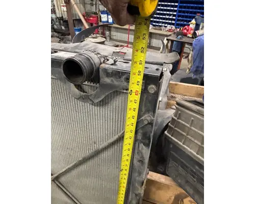 KENWORTH T680 Radiator