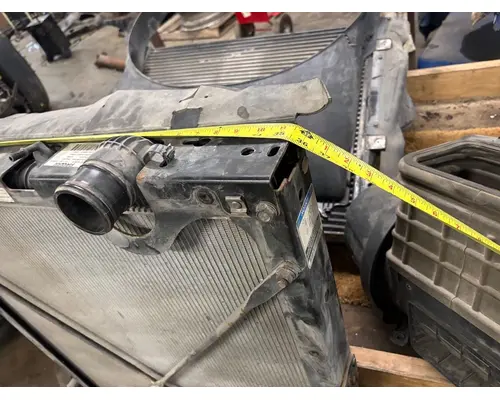 KENWORTH T680 Radiator