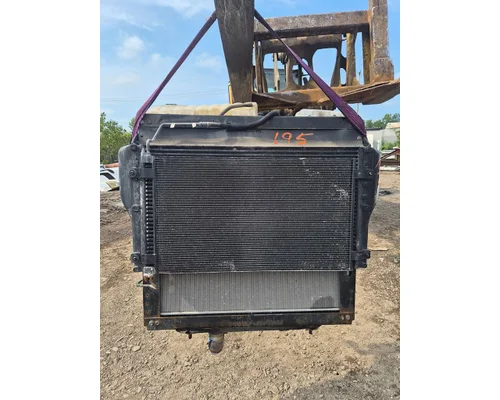 KENWORTH T680 Radiator