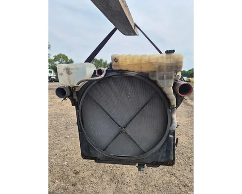KENWORTH T680 Radiator