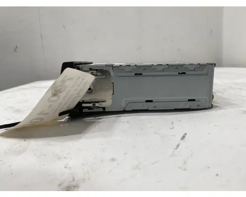 KENWORTH T680 Radio