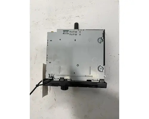 KENWORTH T680 Radio