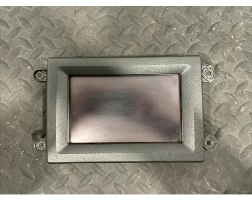 KENWORTH T680 Radio