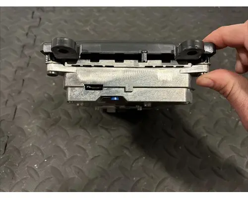 KENWORTH T680 Radio