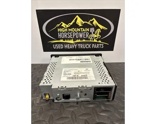 KENWORTH T680 Radio
