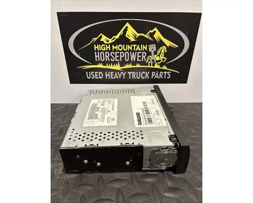KENWORTH T680 Radio