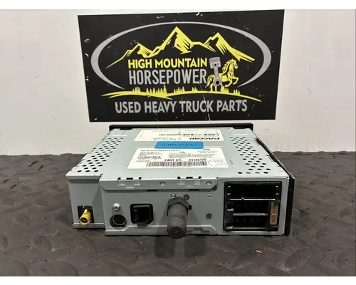 KENWORTH T680 Radio