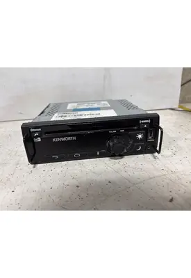 KENWORTH T680 Radio