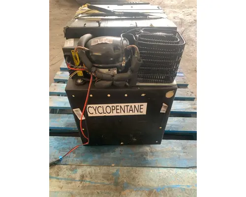 KENWORTH T680 Refer Unit