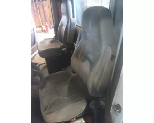 KENWORTH T680 SEAT, FRONT